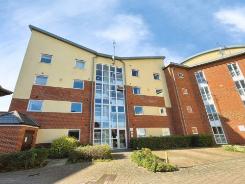 Longhorn Avenue, Gloucester