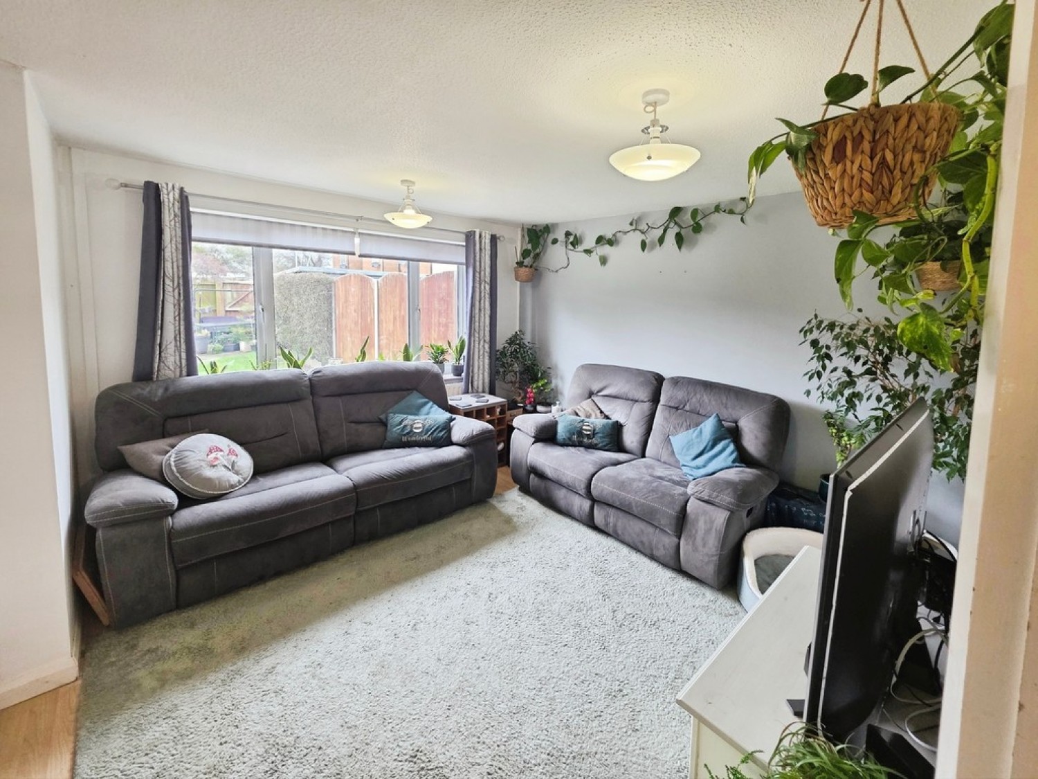 3 bedroom House for Letting Luke Lane, Innsworth, Gloucester