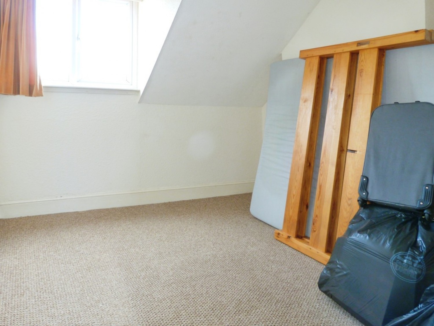 1 bedroom Flat for Letting Regent Street, Tredworth