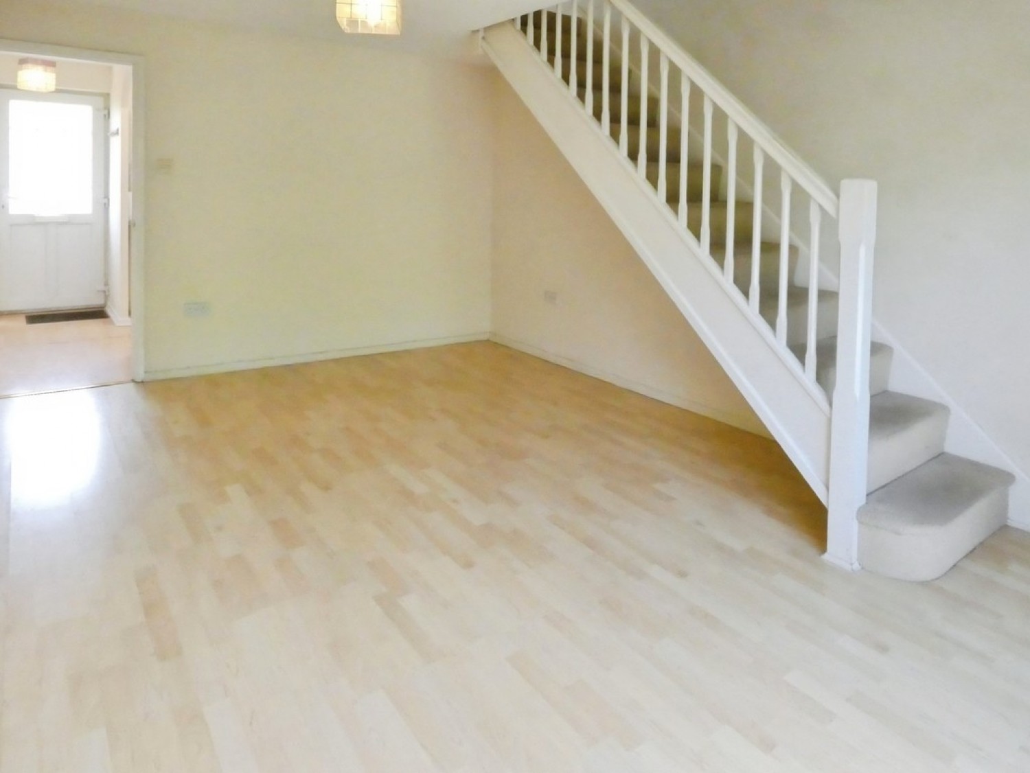 2 bedroom House for Letting Casey Close, Gloucester