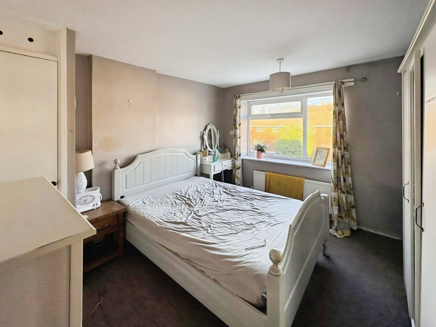 3 bedroom House for Letting Colwell Avenue, Hucclecote, Gloucester