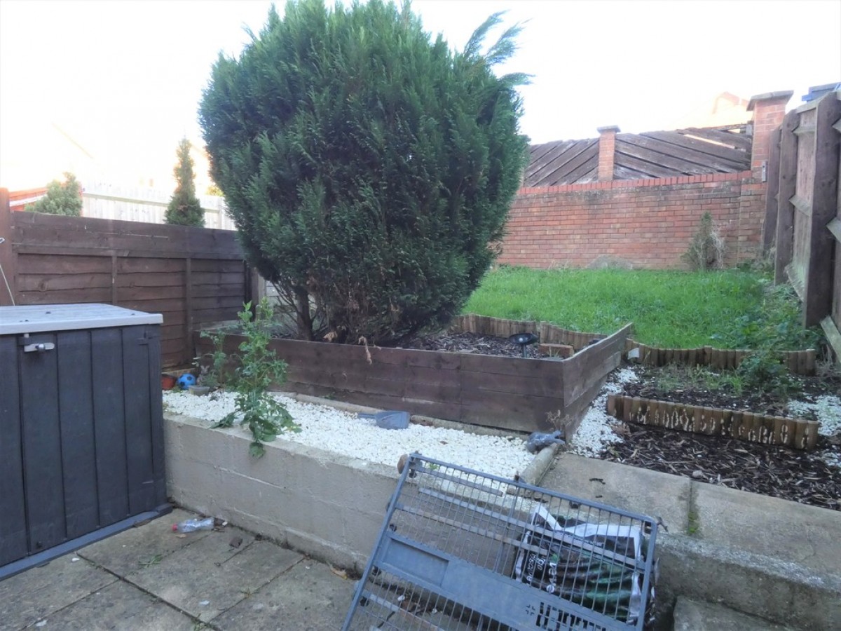 Greenhill Court, Tuffley