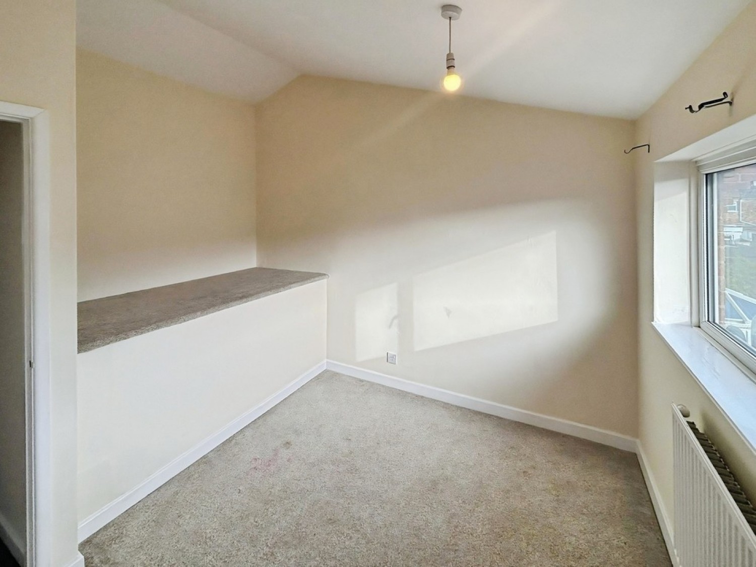 3 bedroom House for Letting Faraday Close, Tredworth