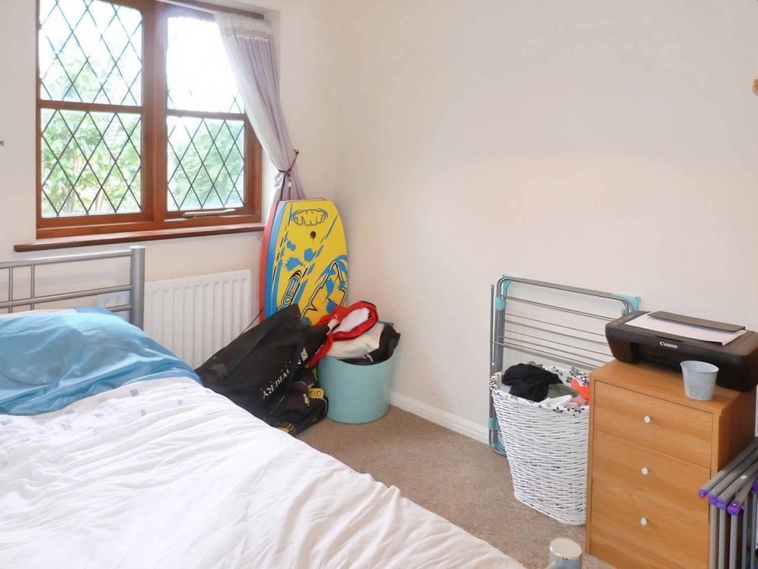 2 bedroom House for Letting Cadbury Close, Hucclecote, Gloucester
