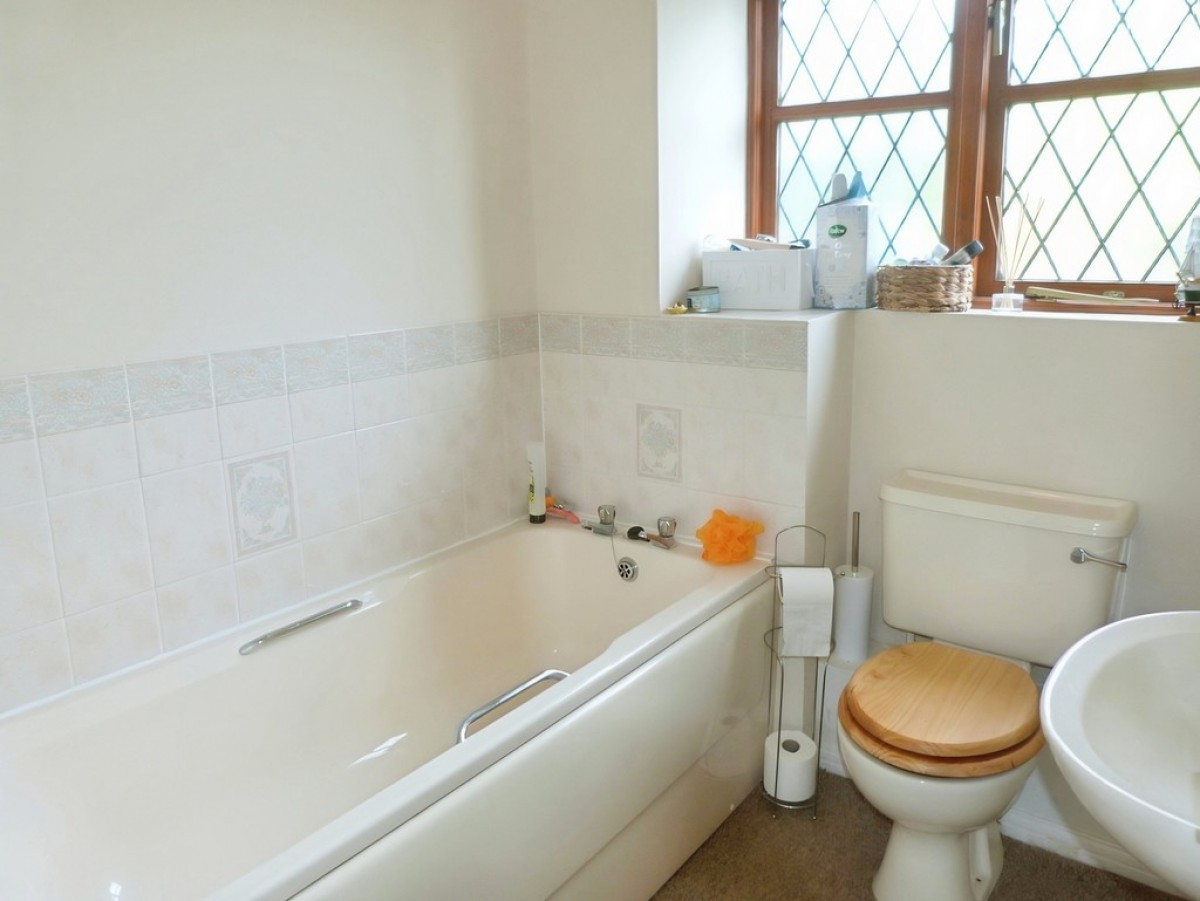 Cadbury Close, Hucclecote, Gloucester