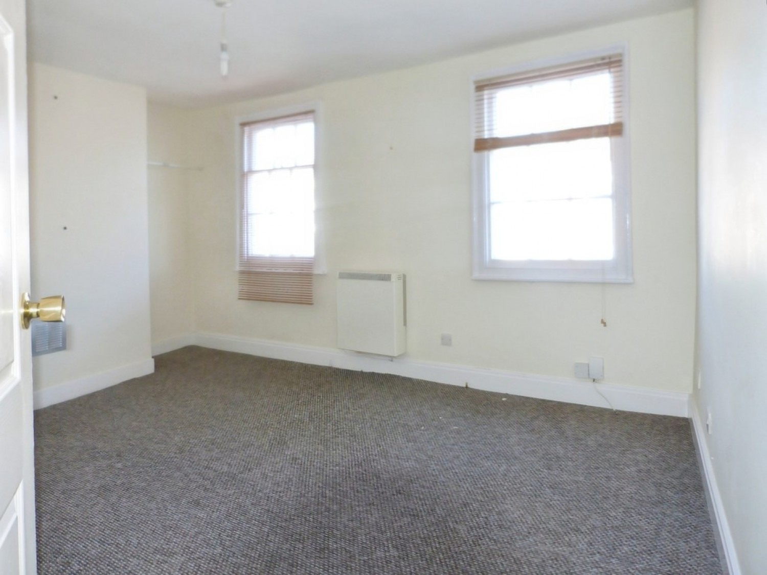 2 bedroom Flat for Letting Worcester Street, Gloucester