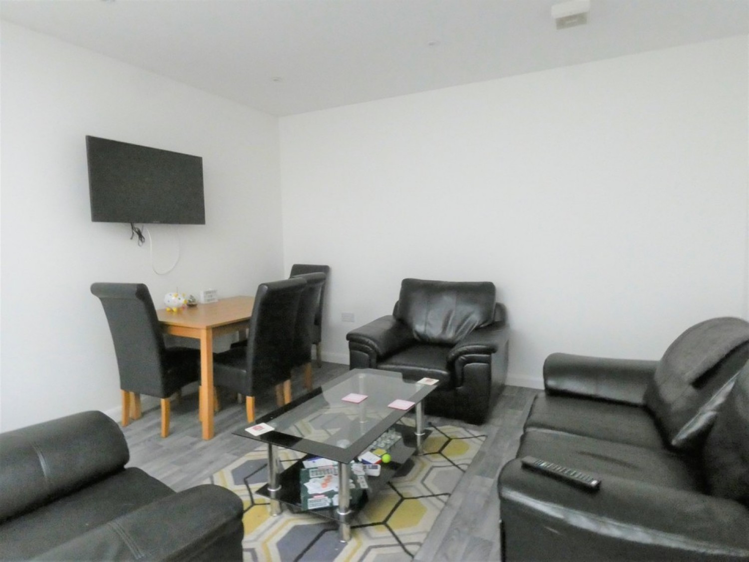 1 bedroom House of Multiple Occupation for Letting London Road, Gloucester