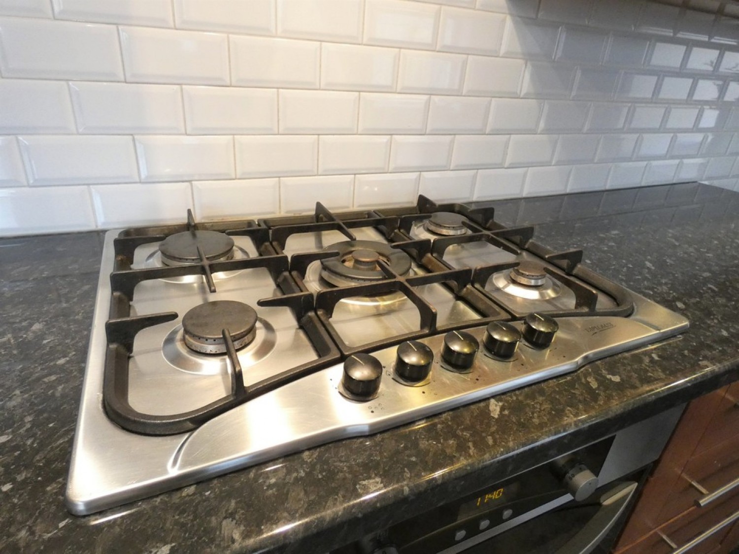 4 bedroom House for Letting Deans Way, Kingsholm