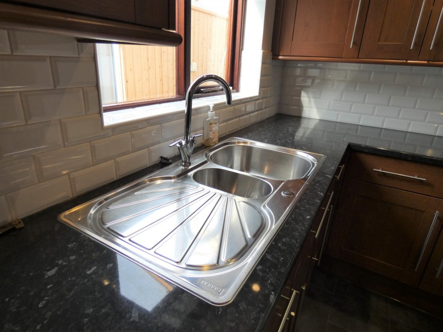 4 bedroom House for Letting Deans Way, Kingsholm