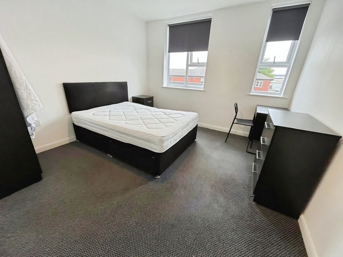 London Road, Gloucester