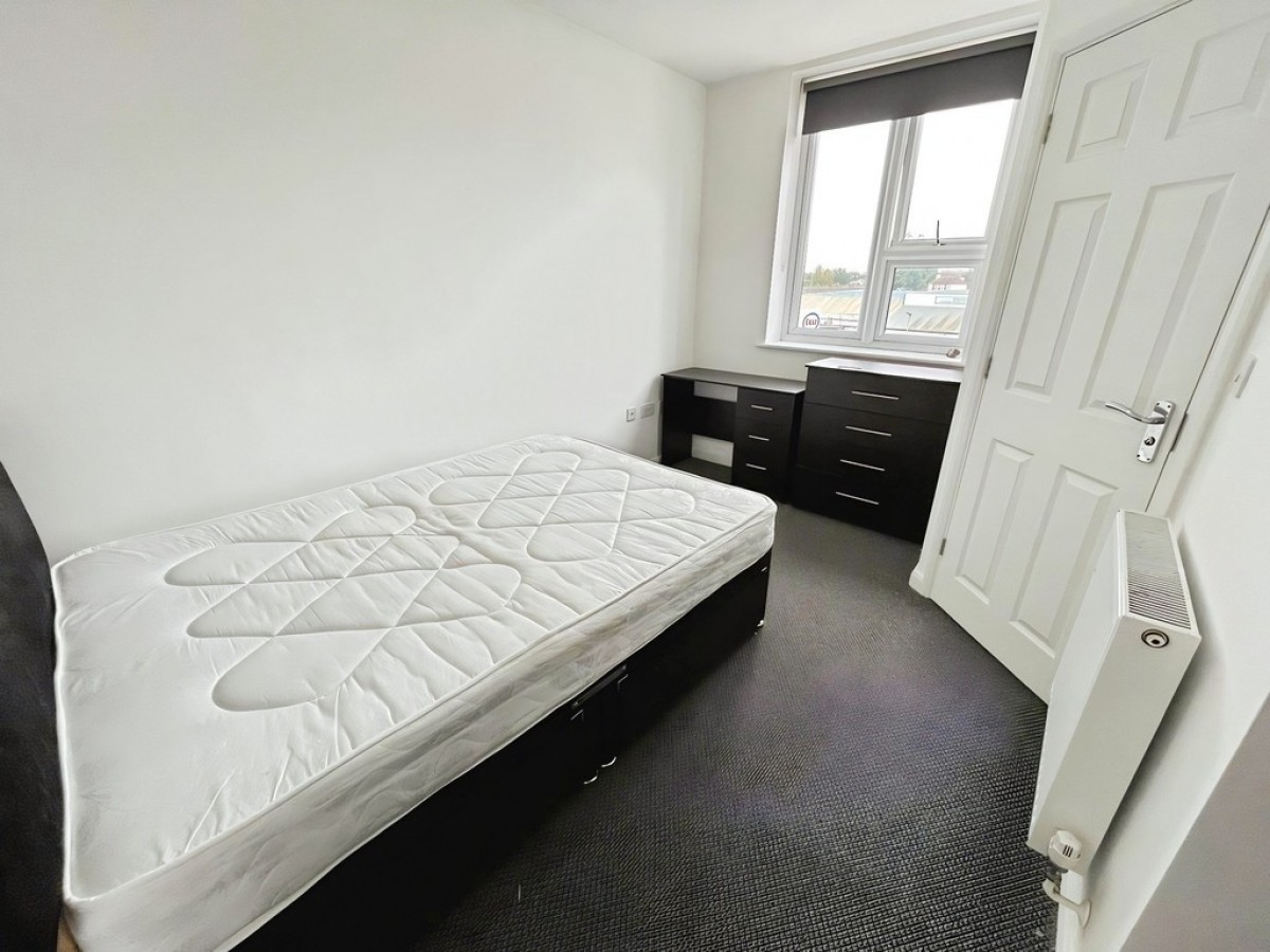 London Road, Gloucester