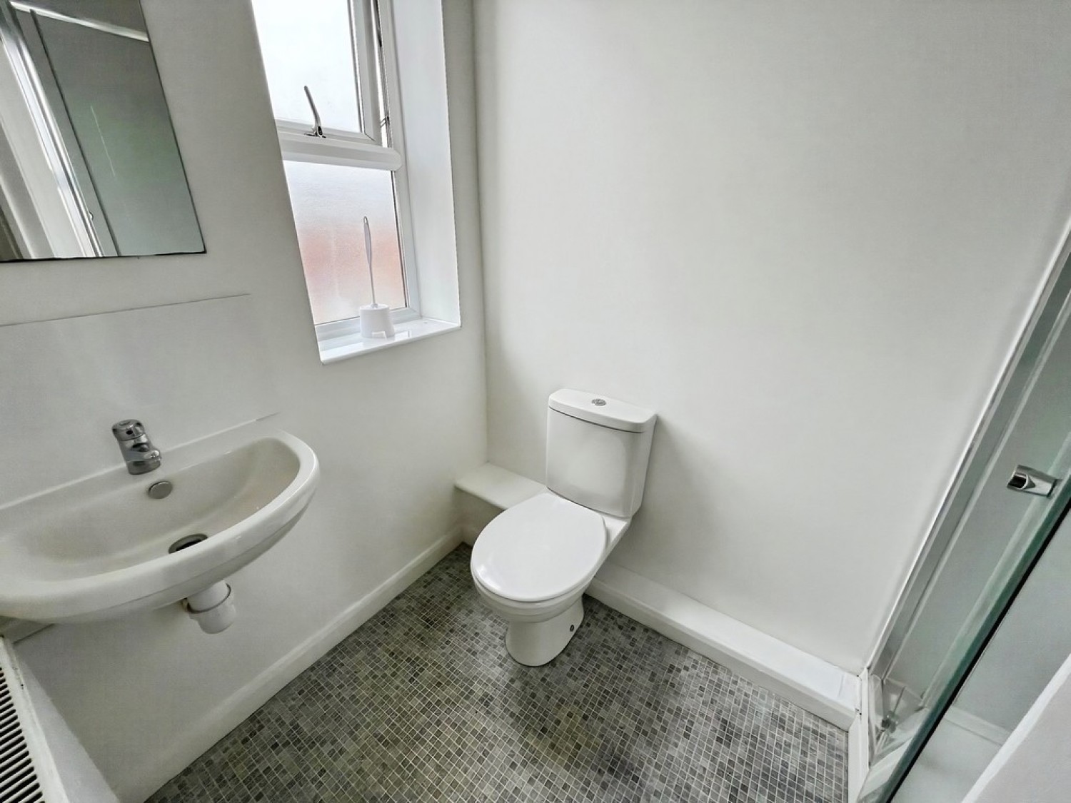 5 bedroom Flat for Letting London Road, Gloucester