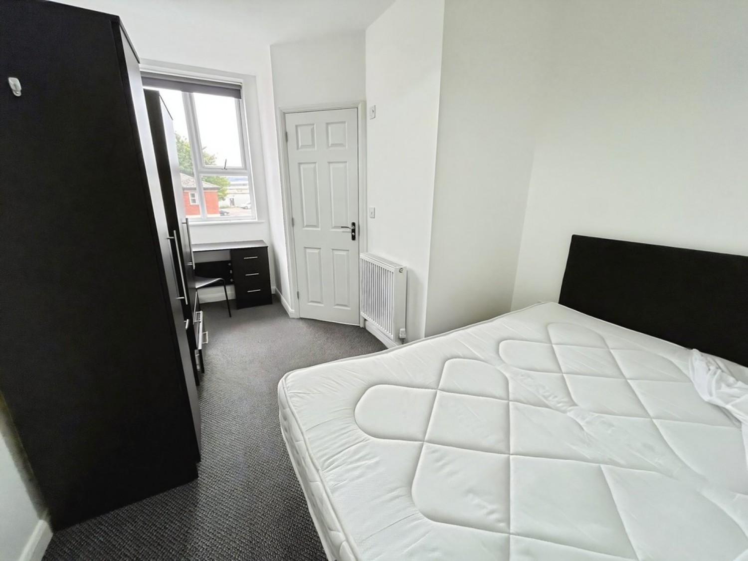 5 bedroom Flat for Letting London Road, Gloucester