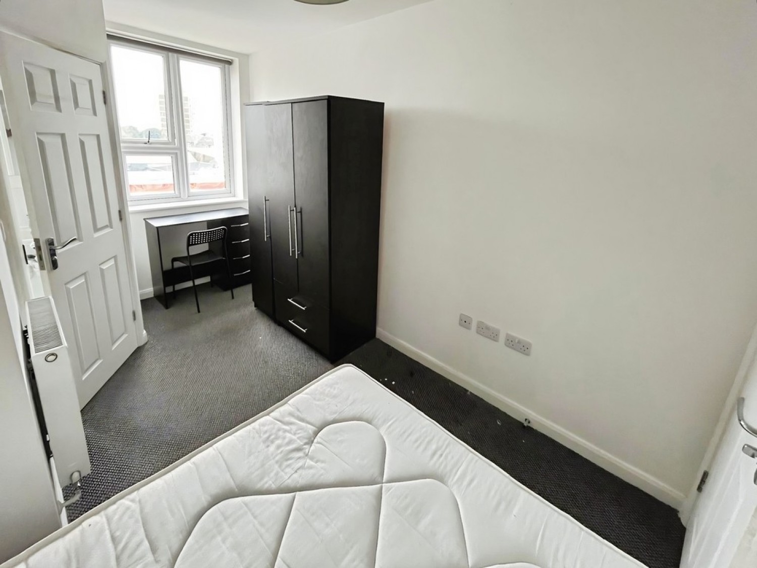 5 bedroom Flat for Letting London Road, Gloucester