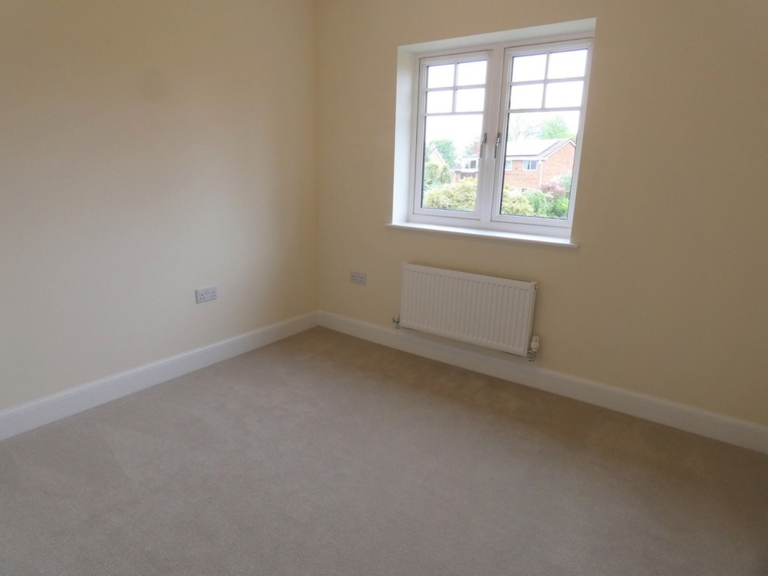 4 bedroom House for Letting Strawberry Fields, Hempsted, Gloucester