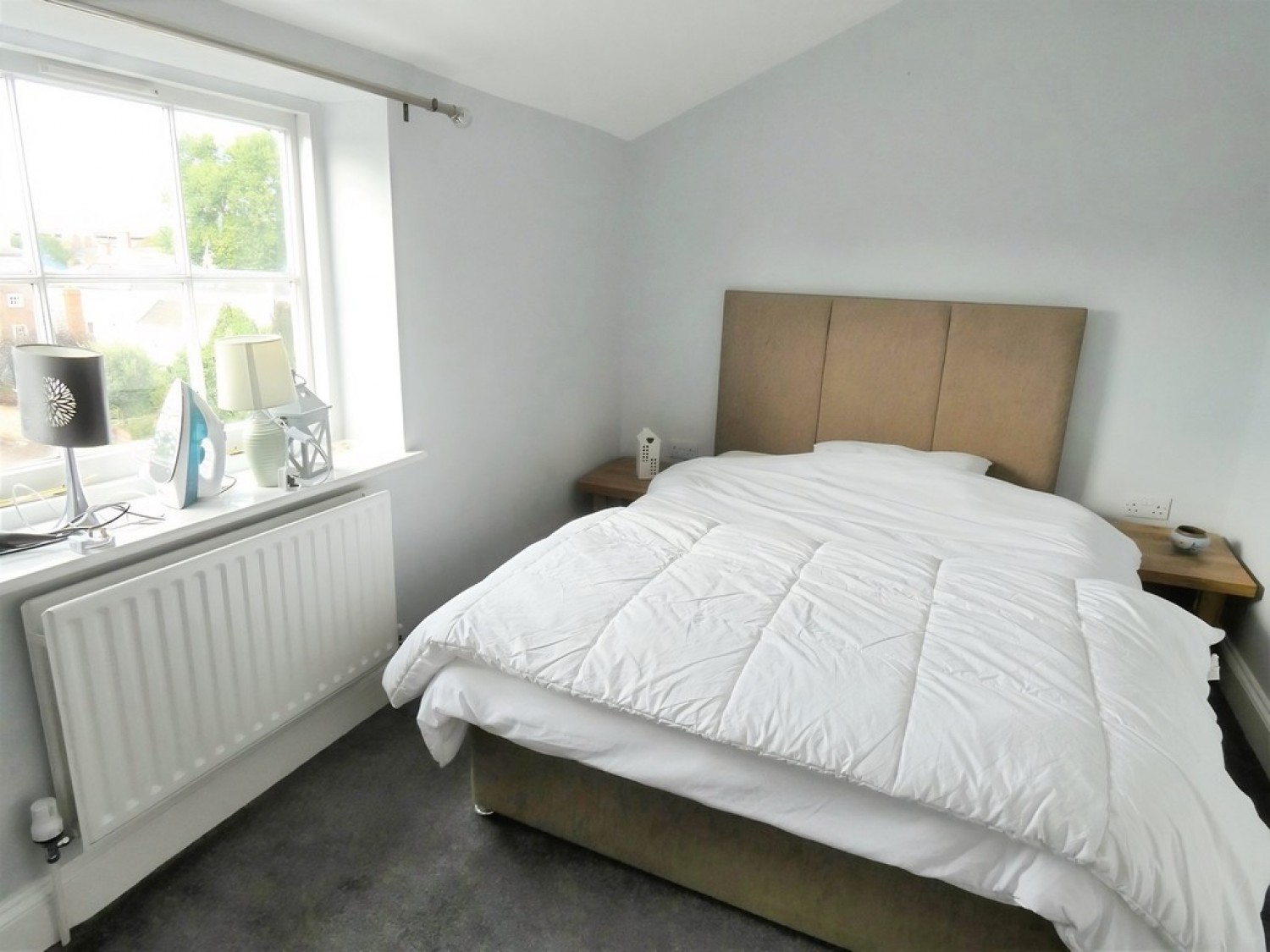 2 bedroom Flat for Letting Brunswick Square, Gloucester