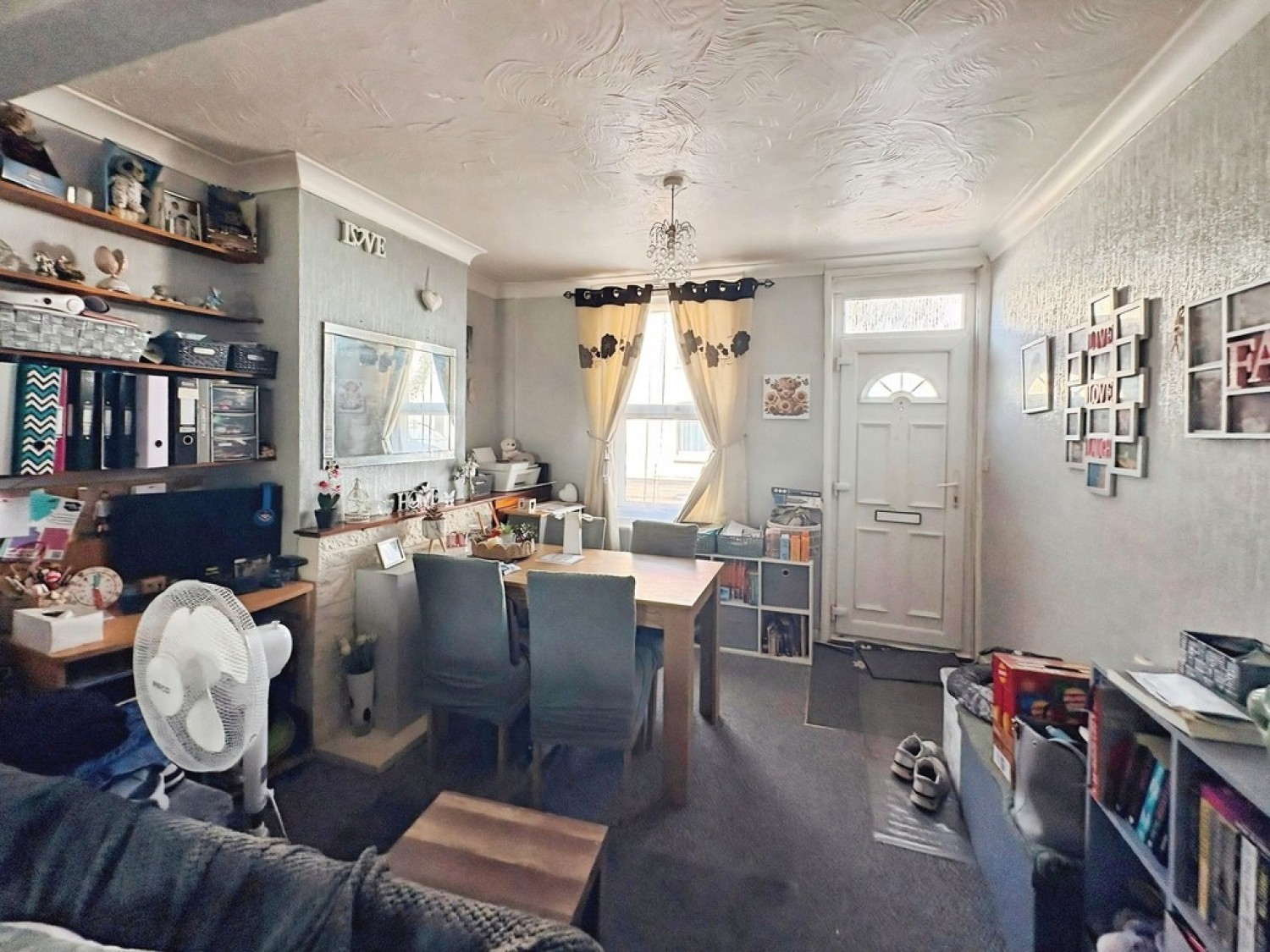2 bedroom House for Sale Alma Place, Linden