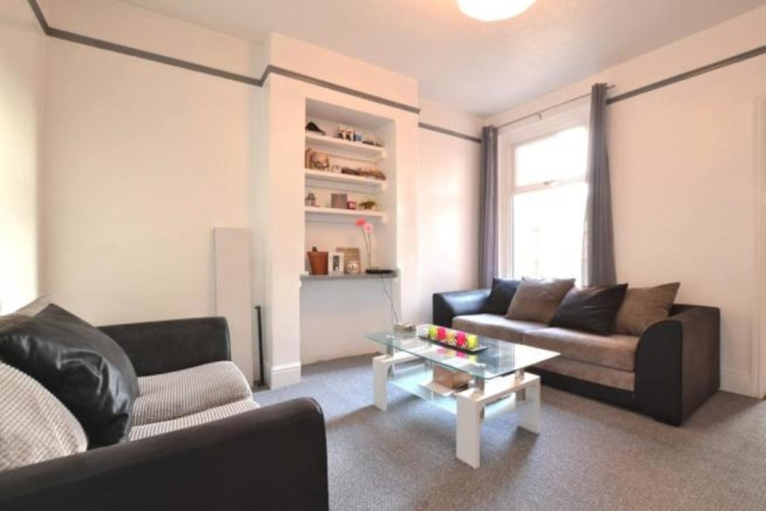 4 bedroom House for Letting Deans Walk, Kingsholm , Gloucester