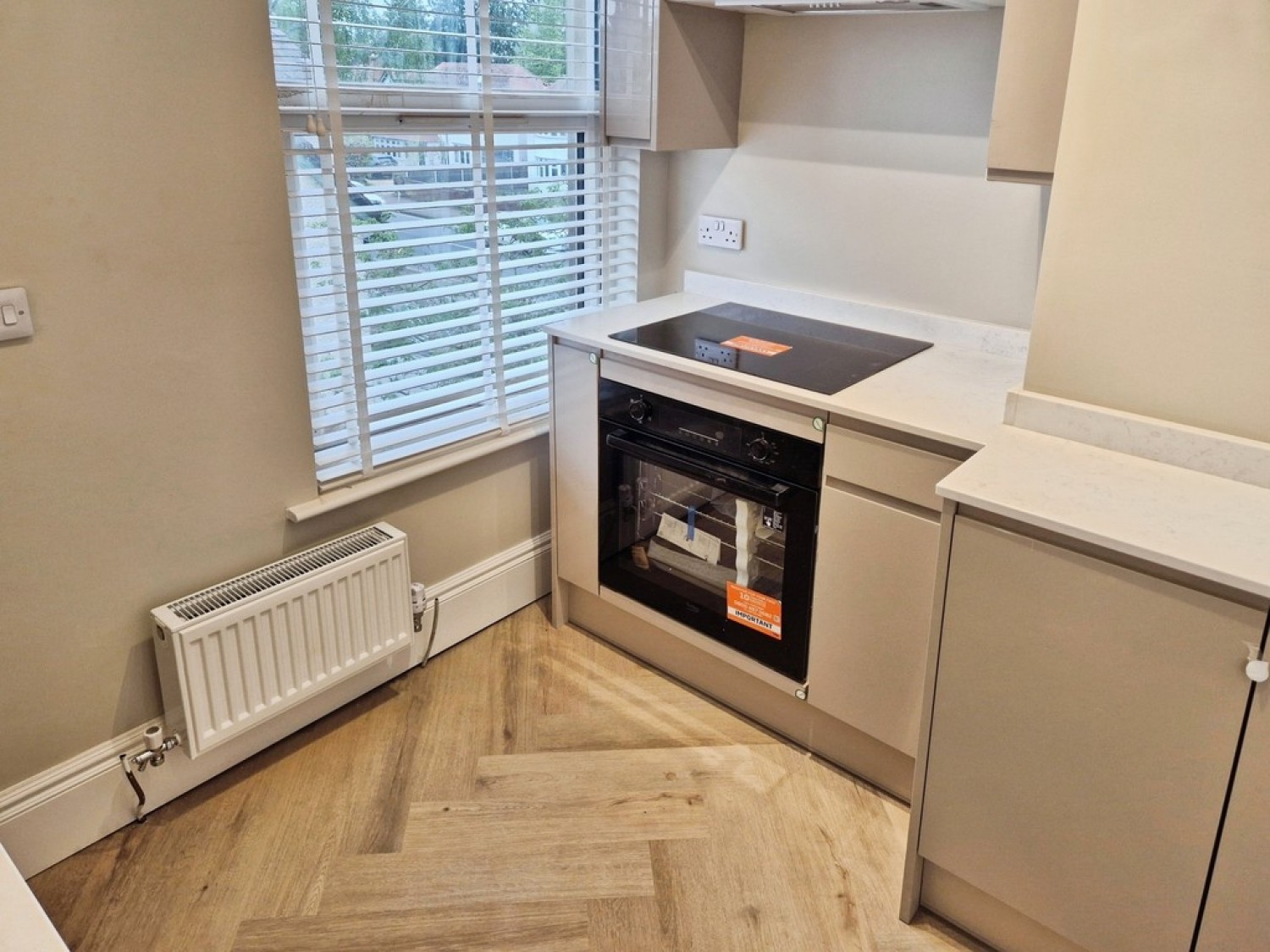1 bedroom Flat for Letting Flat 3, 53 Kingsholm Road