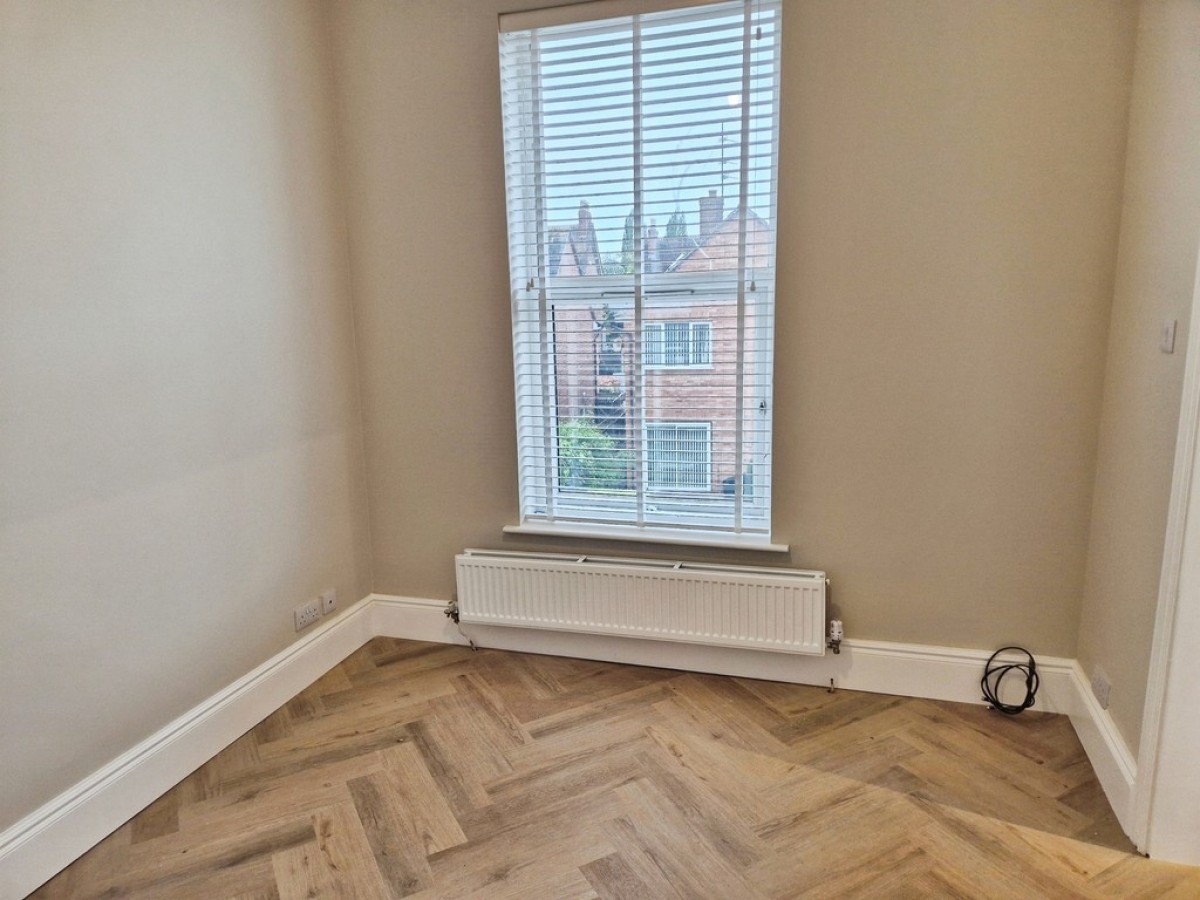 Flat 3, 53 Kingsholm Road