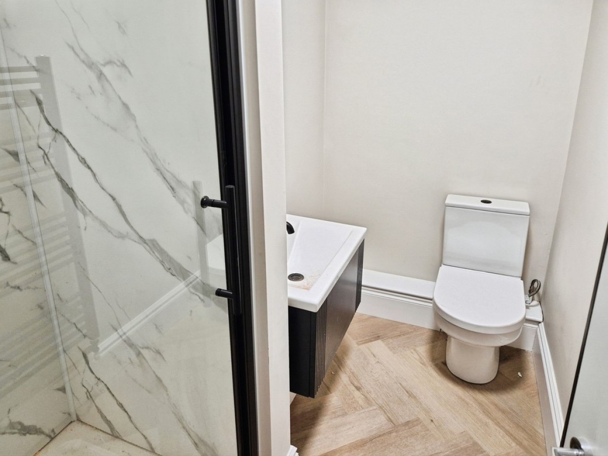 Flat 3, 53 Kingsholm Road