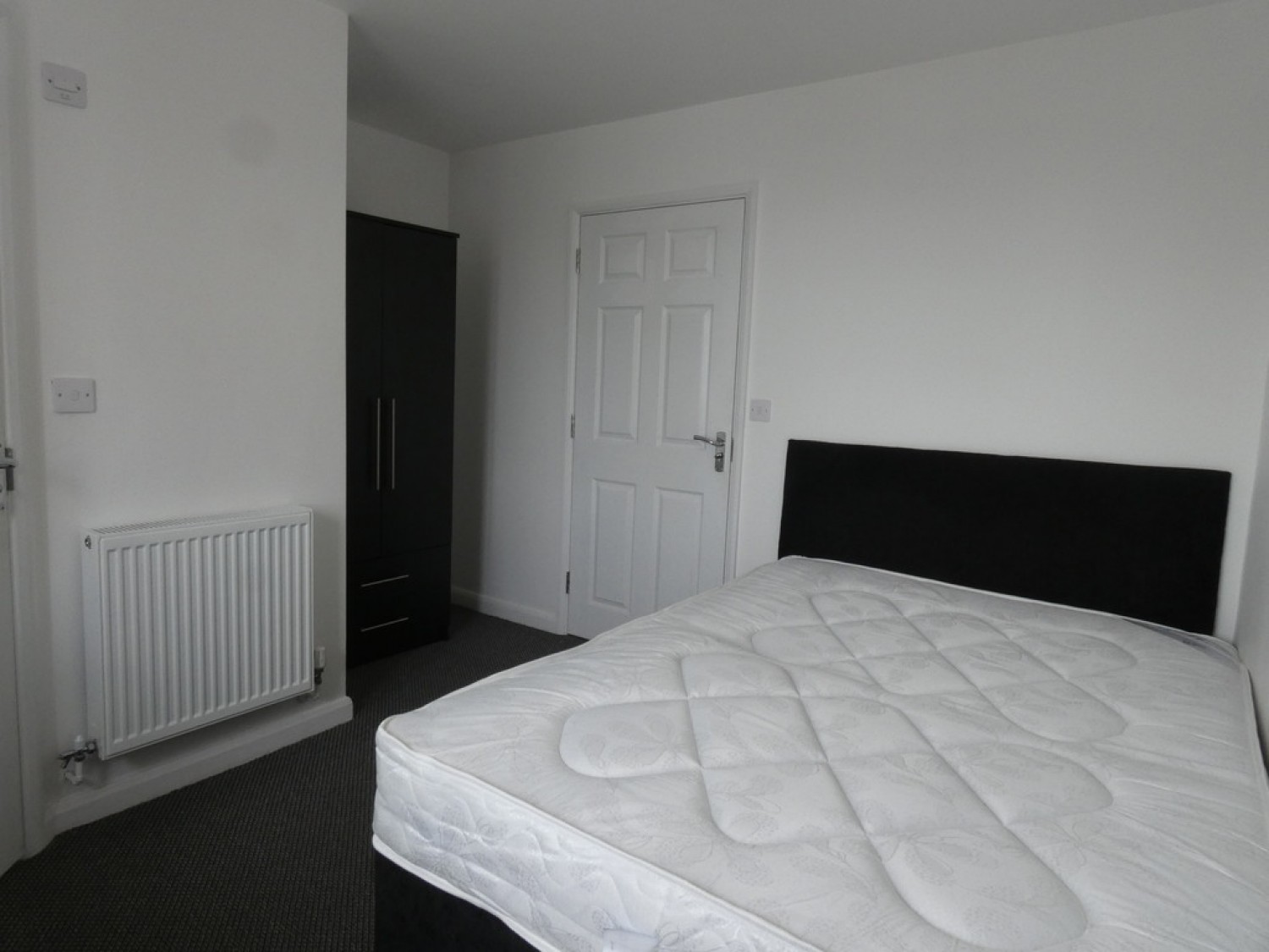 London Road, Gloucester