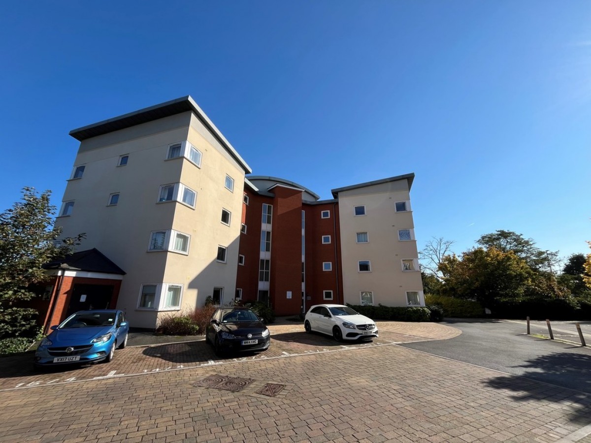 Suffolk Drive, Gloucester