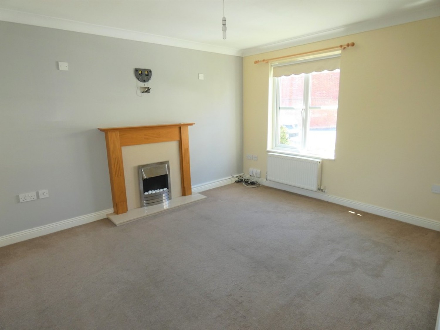 3 bedroom House for Sale Thistlebank, Longlevens, Gloucester