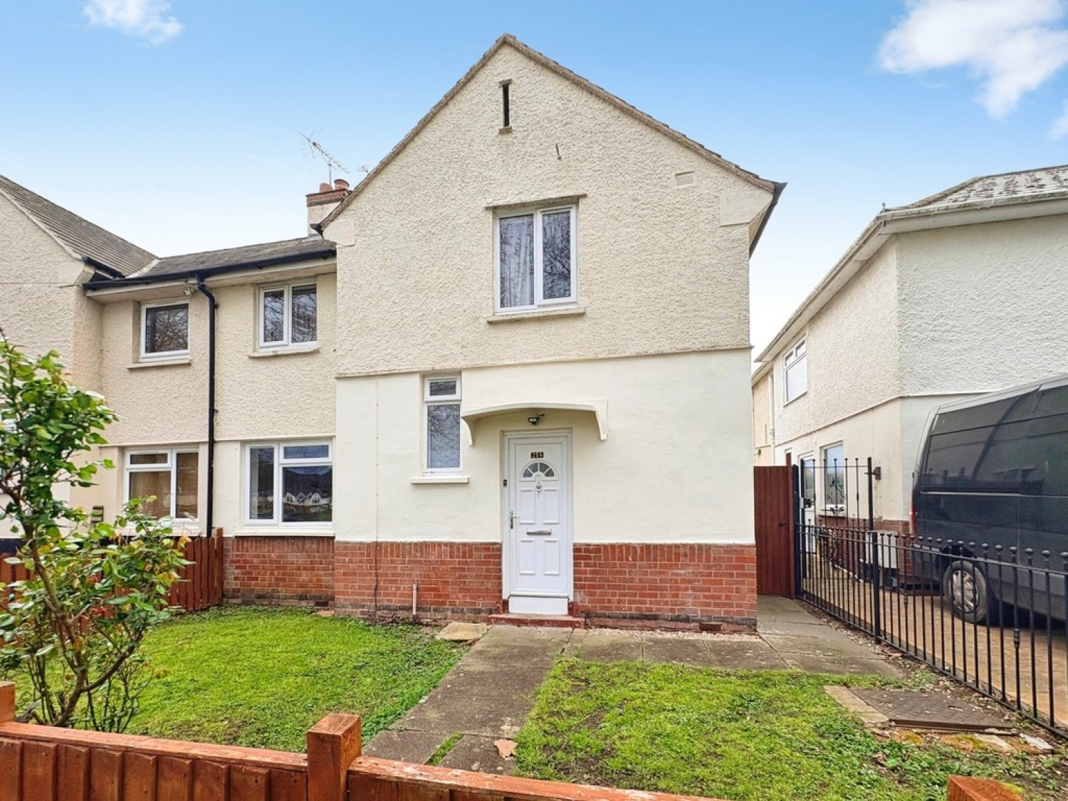 3 bedroom House for Letting Dorney Road, Linden, Gloucester