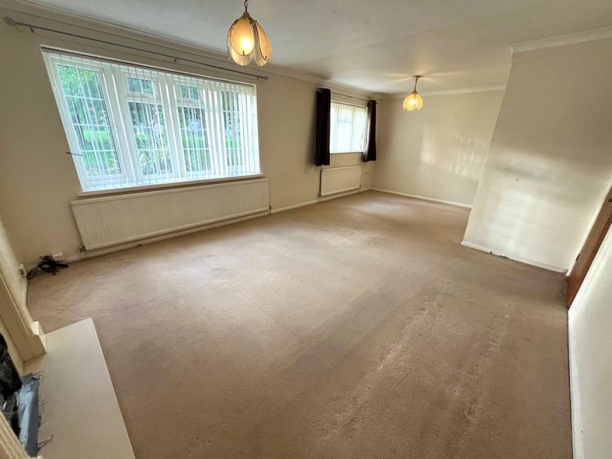 Eagle Way, Abbeydale, Gloucester
