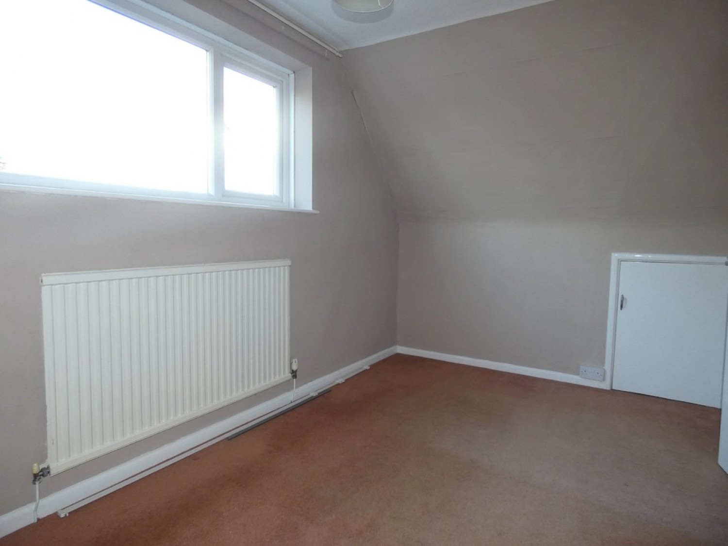 Oxstalls Drive, Longlevens