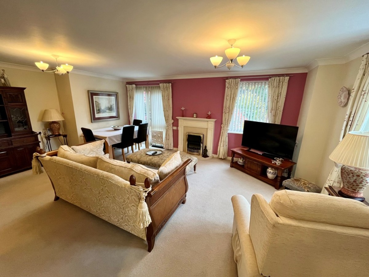 Cathedral Court, London Road, Gloucester