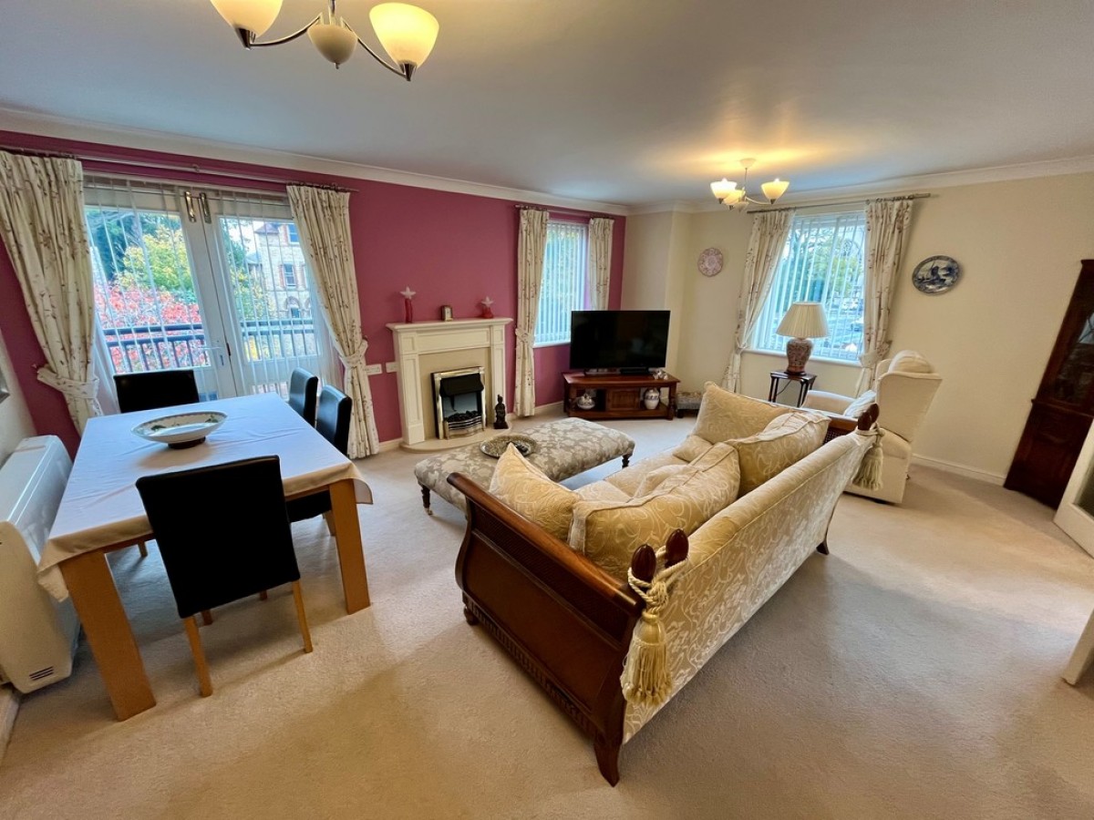 Cathedral Court, London Road, Gloucester