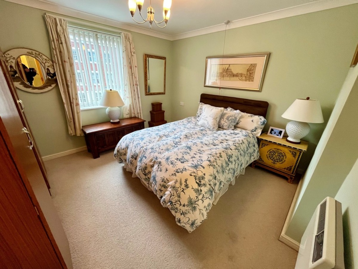 Cathedral Court, London Road, Gloucester