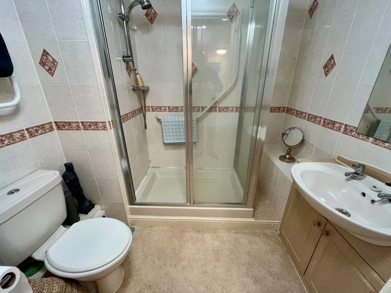 2 bedroom Flat for Sale Cathedral Court, London Road, Gloucester