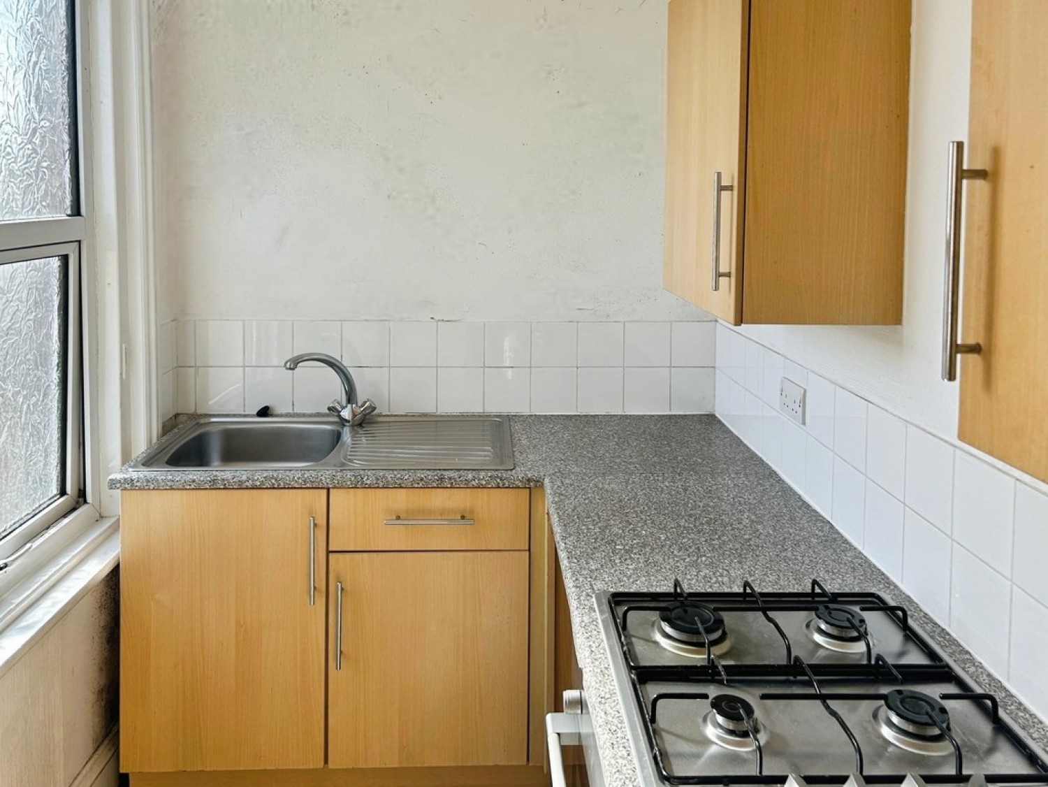1 bedroom Flat for Letting Midland Road, Gloucester