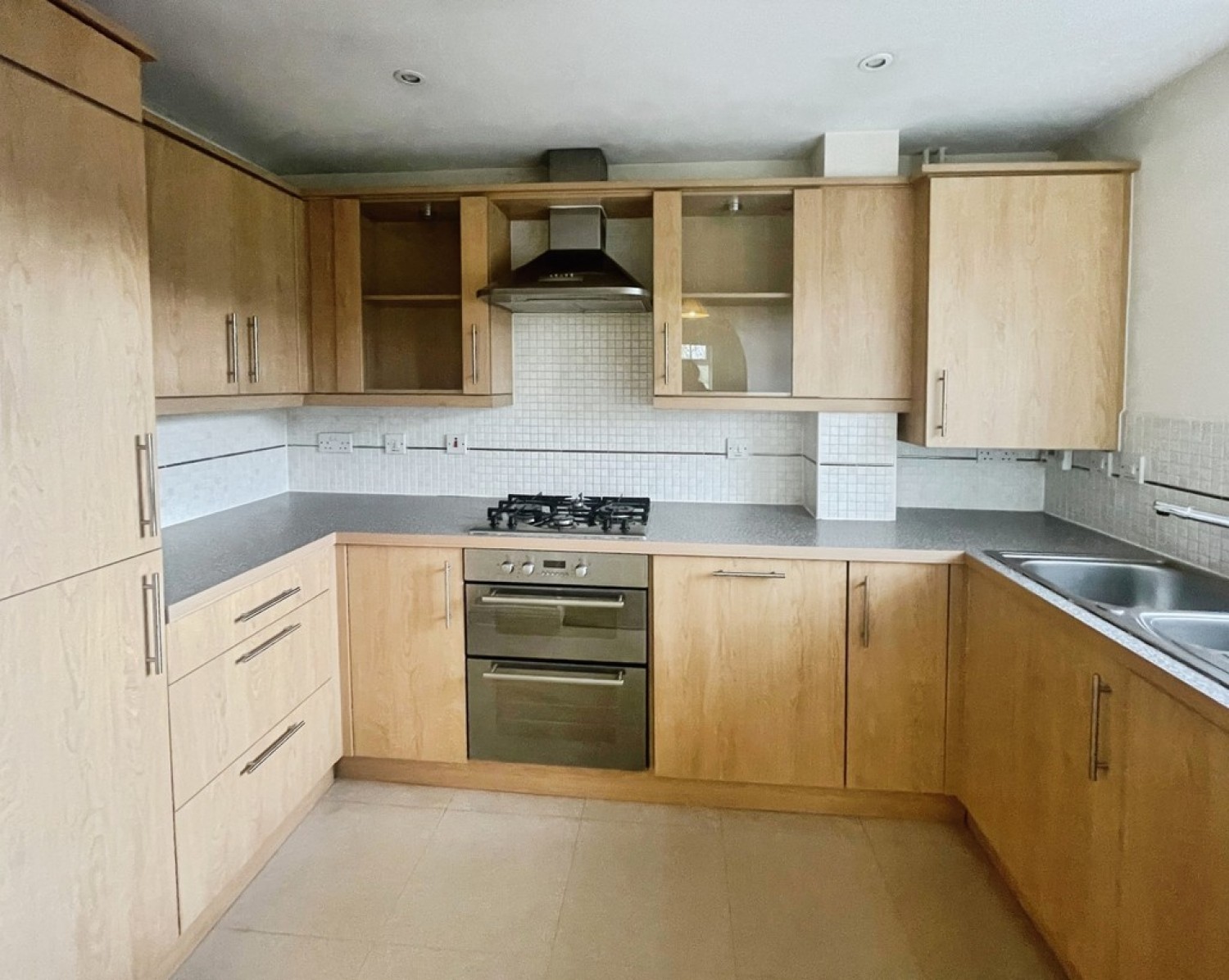 2 bedroom Flat for Sale Pampas Court, Tuffley