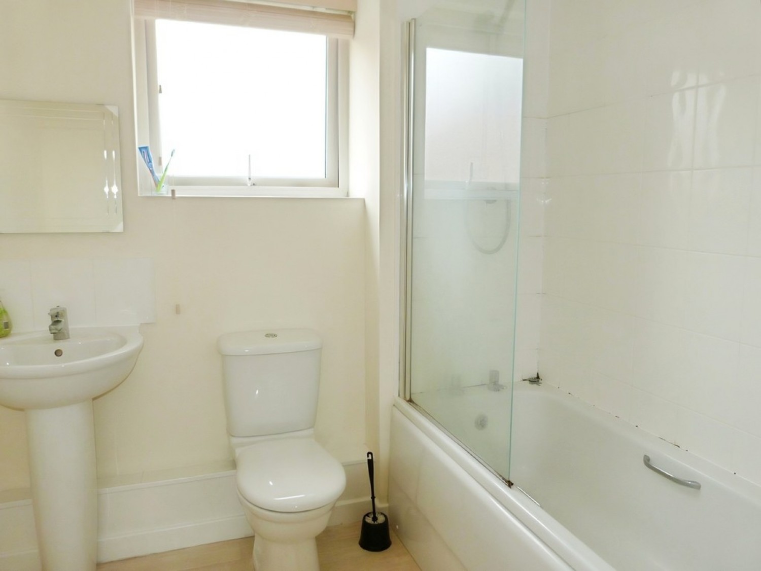 2 bedroom Flat for Sale Longhorn Avenue, Gloucester