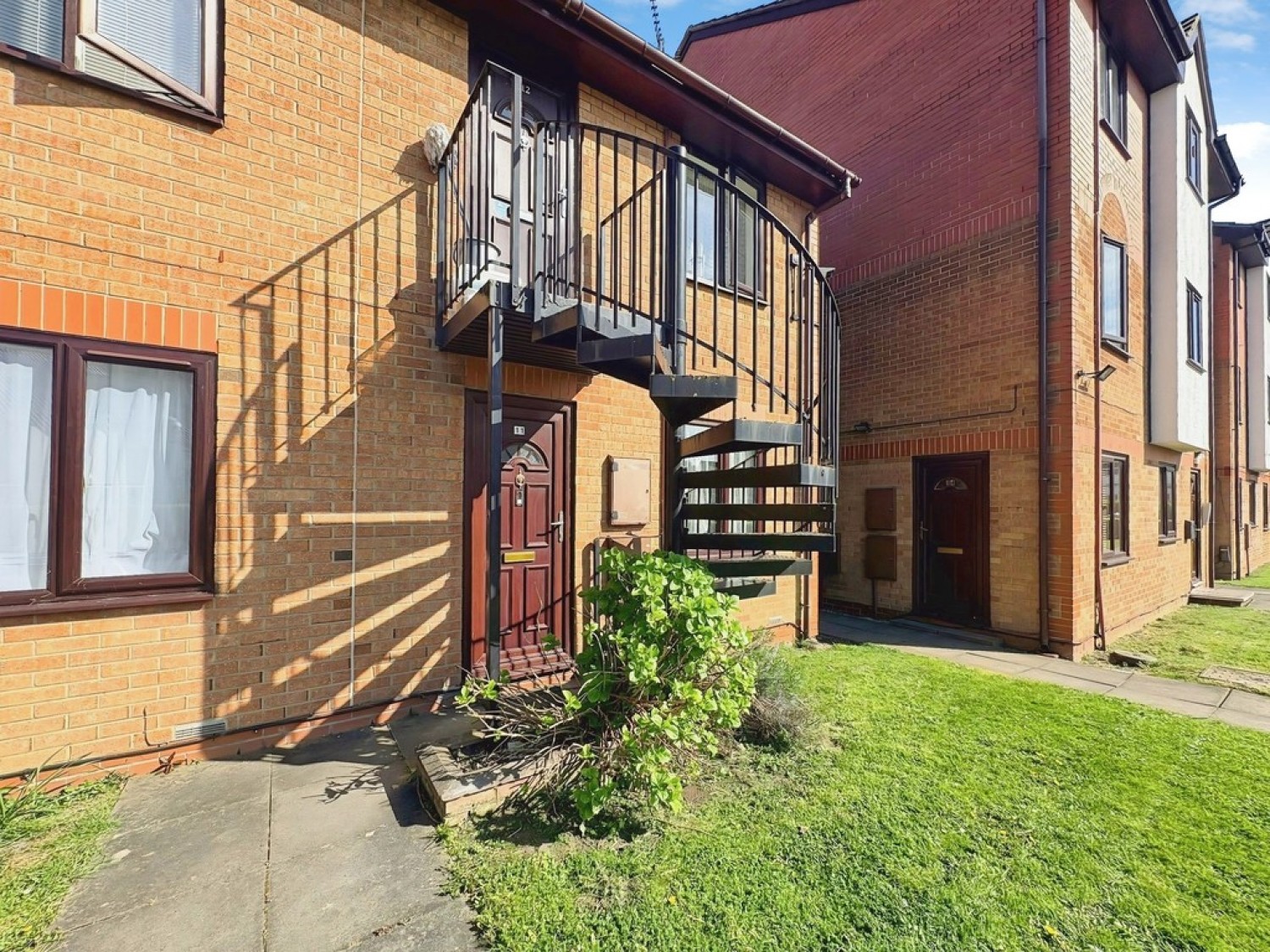 1 bedroom Flat for Sale Woodford Court, Gloucester