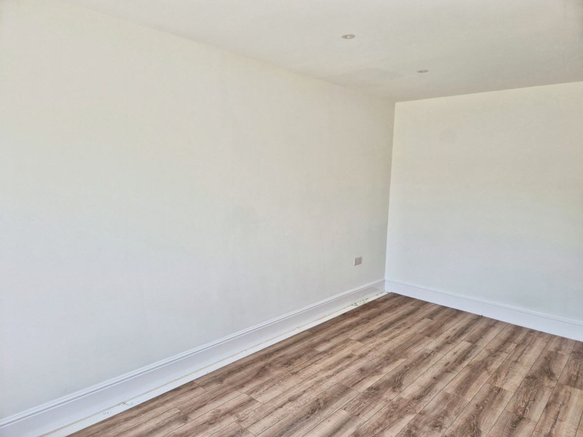 Caligae Square, Brockworth
