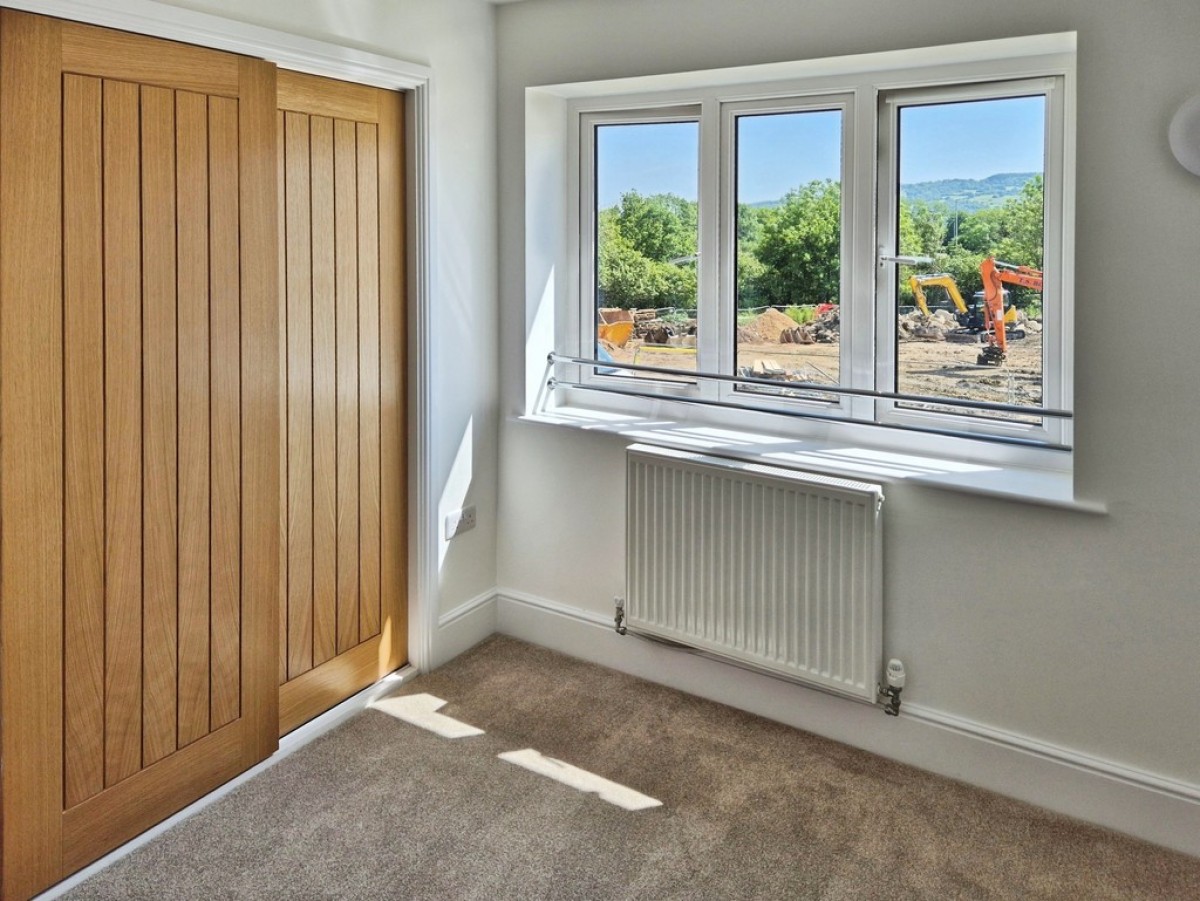 Caligae Square, Brockworth