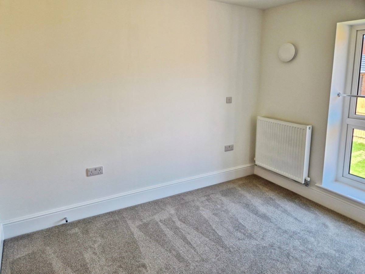 Caligae Square, Brockworth