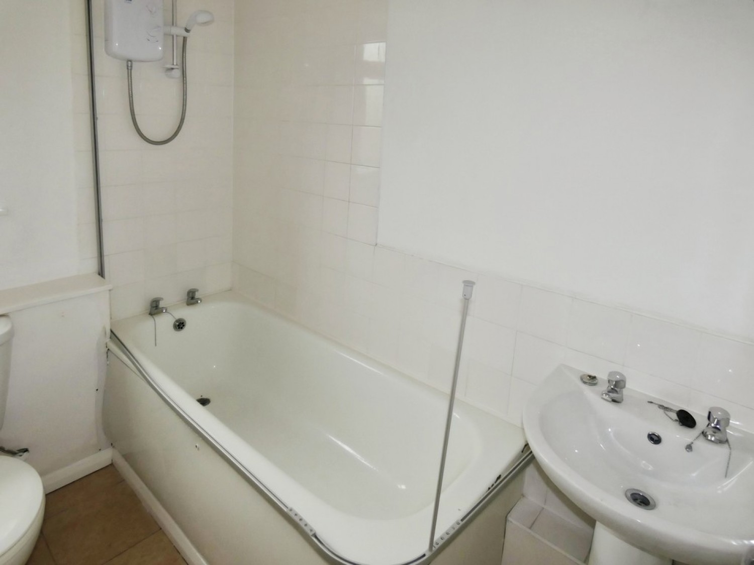 2 bedroom Flat for Sale India Road, Gloucester