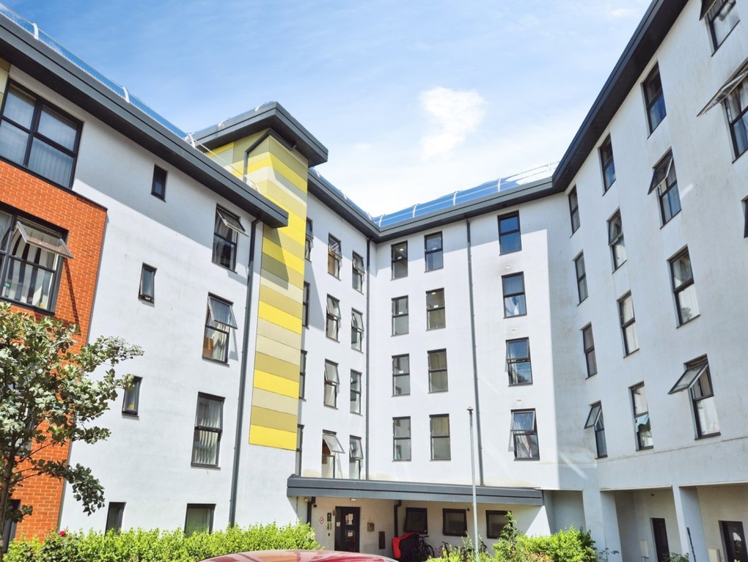1 bedroom Flat for Letting Walkinshaw Court, Gloucester, Gloucestershire