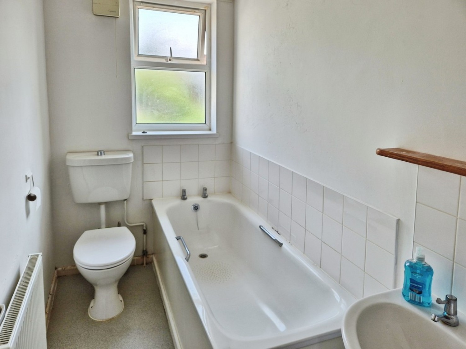 2 bedroom House for Letting Worcester Parade, Gloucester, Gloucestershire