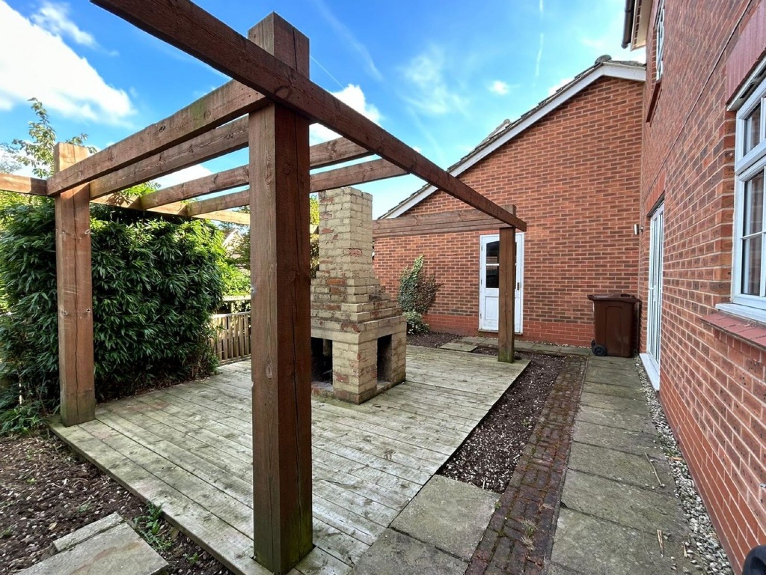 5 bedroom House for Letting Emmerson Drive, Kings Clipstone