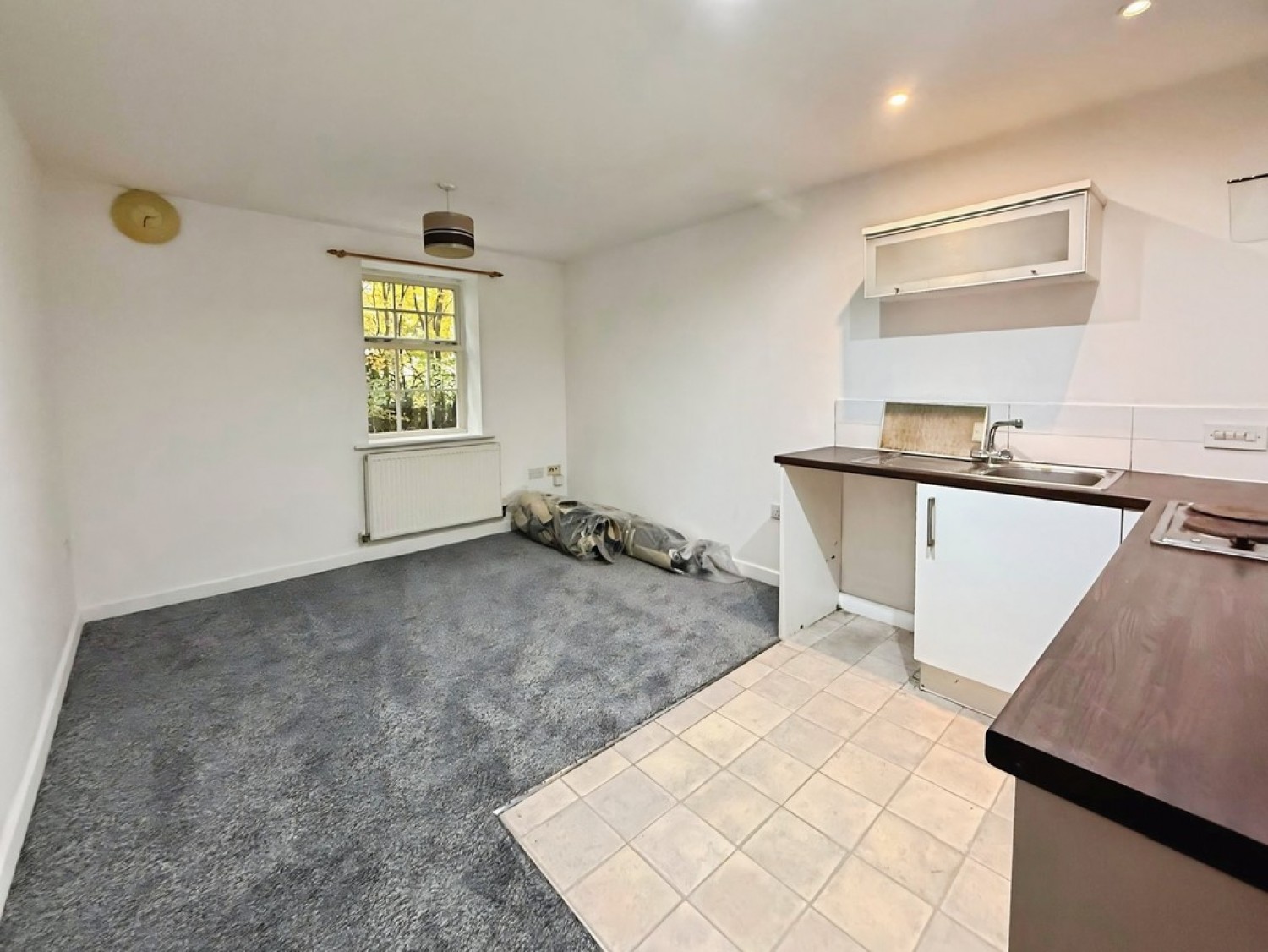 2 bedroom Flat for Letting Indigo Court, Bath Lane