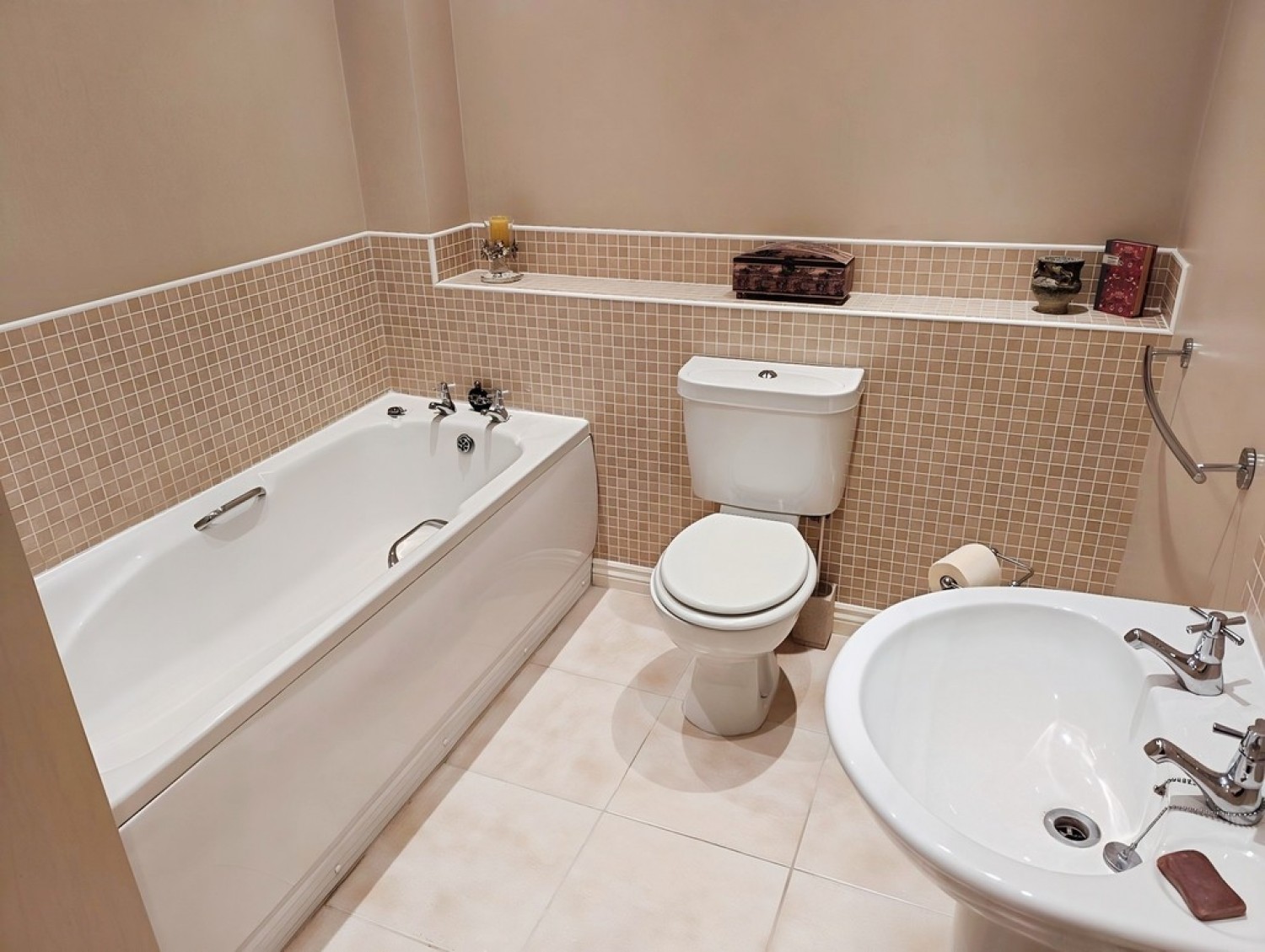 4 bedroom House for Letting Saffron Street, Forest Town