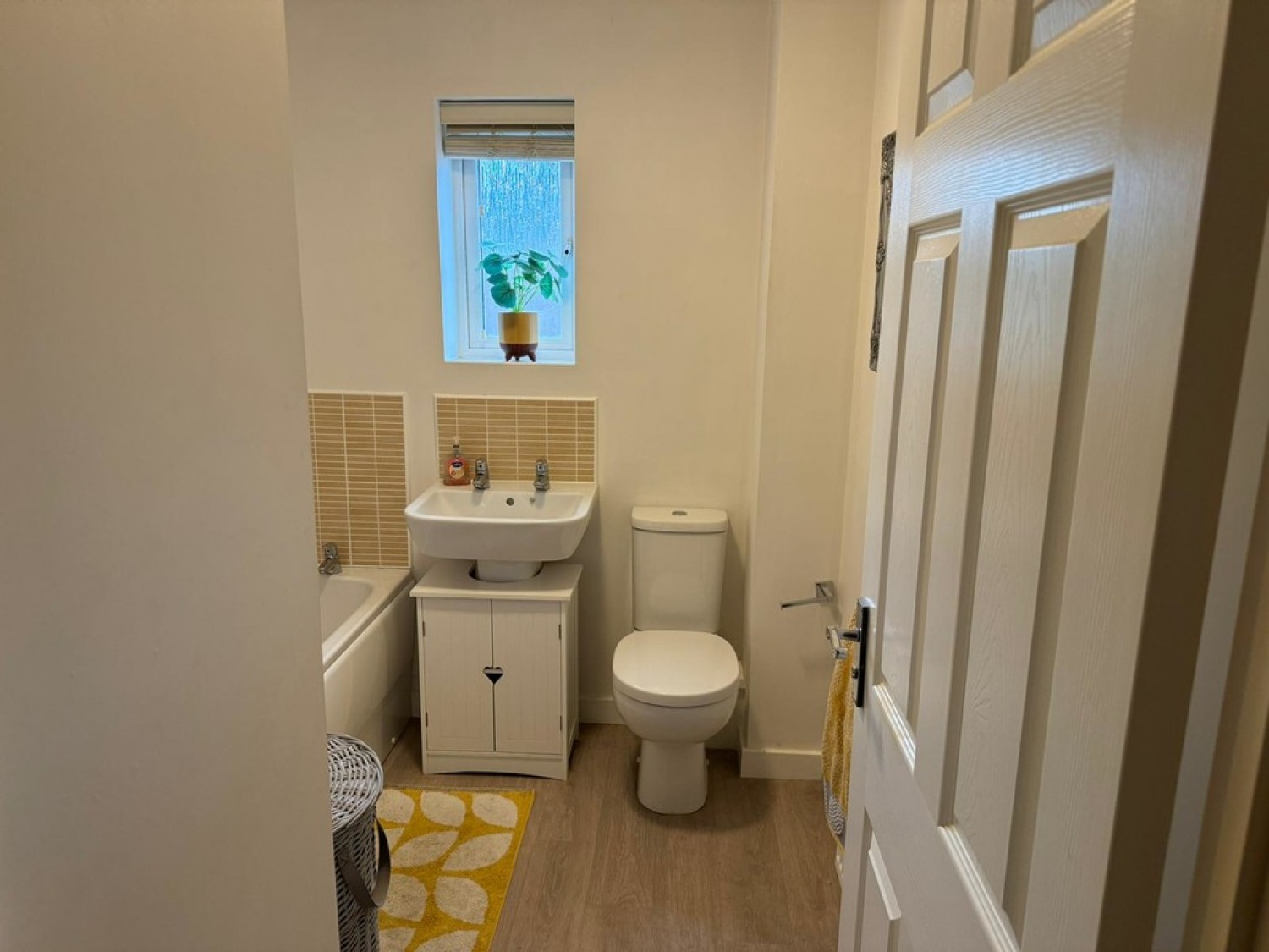 3 bedroom House for Letting Mandalay Road, Pleasley, Mansfield