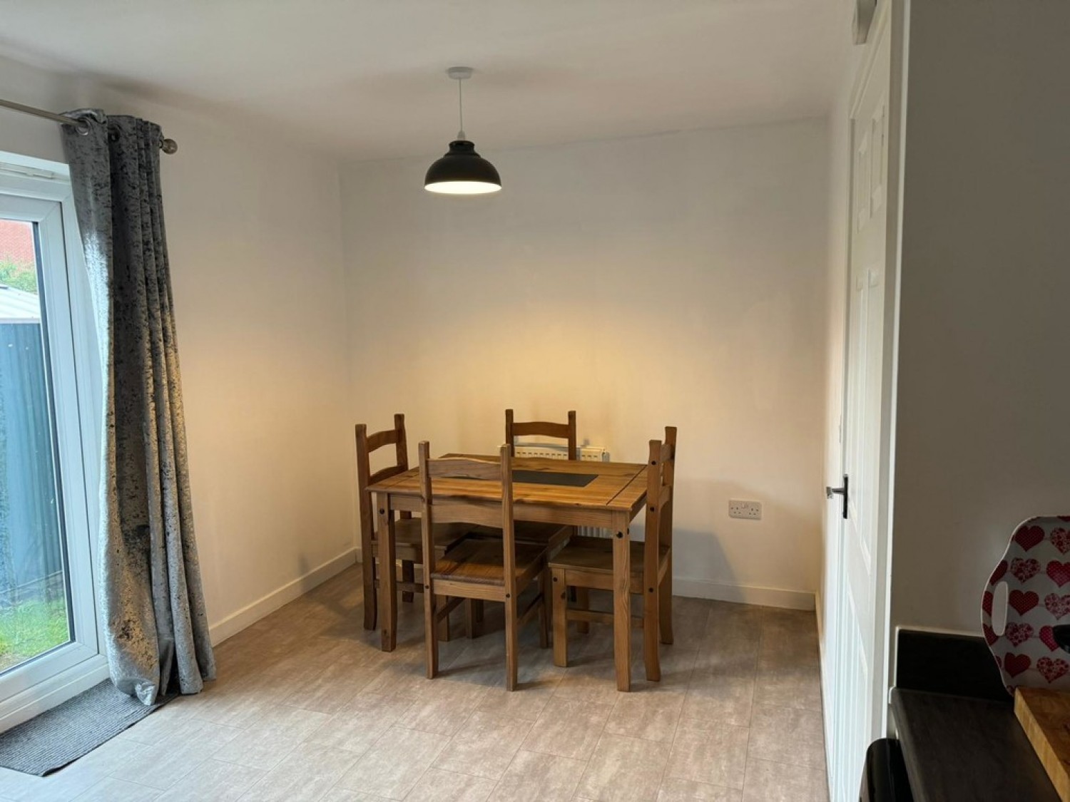 3 bedroom House for Letting Mandalay Road, Pleasley, Mansfield